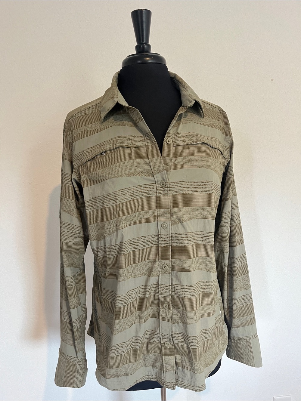 REI Casual Long-Sleeve Button-Up Shirt